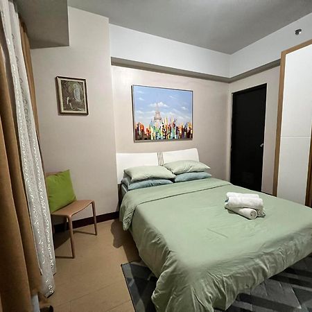 马尼拉Manhattan Heights Towerb In Araneta Cubao 5Mins Walk To Smart Araneta公寓式酒店 外观 照片
