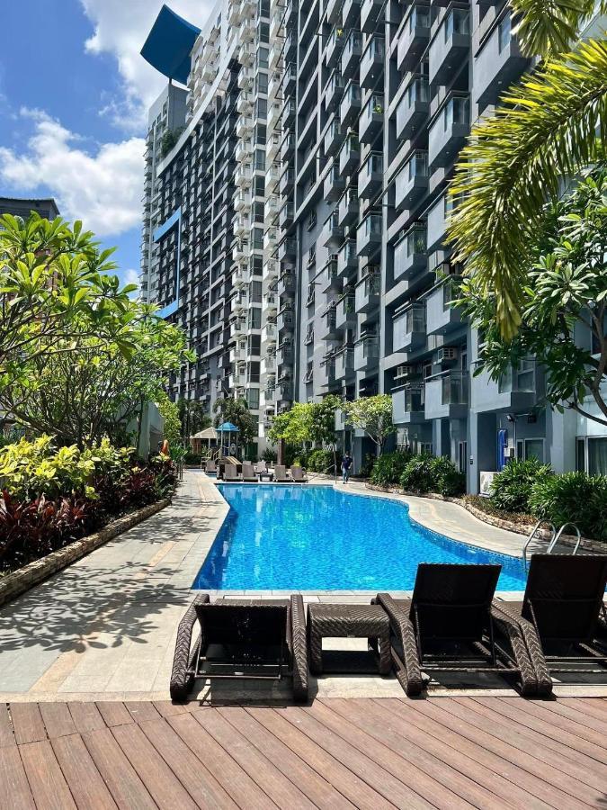 马尼拉Manhattan Heights Towerb In Araneta Cubao 5Mins Walk To Smart Araneta公寓式酒店 外观 照片