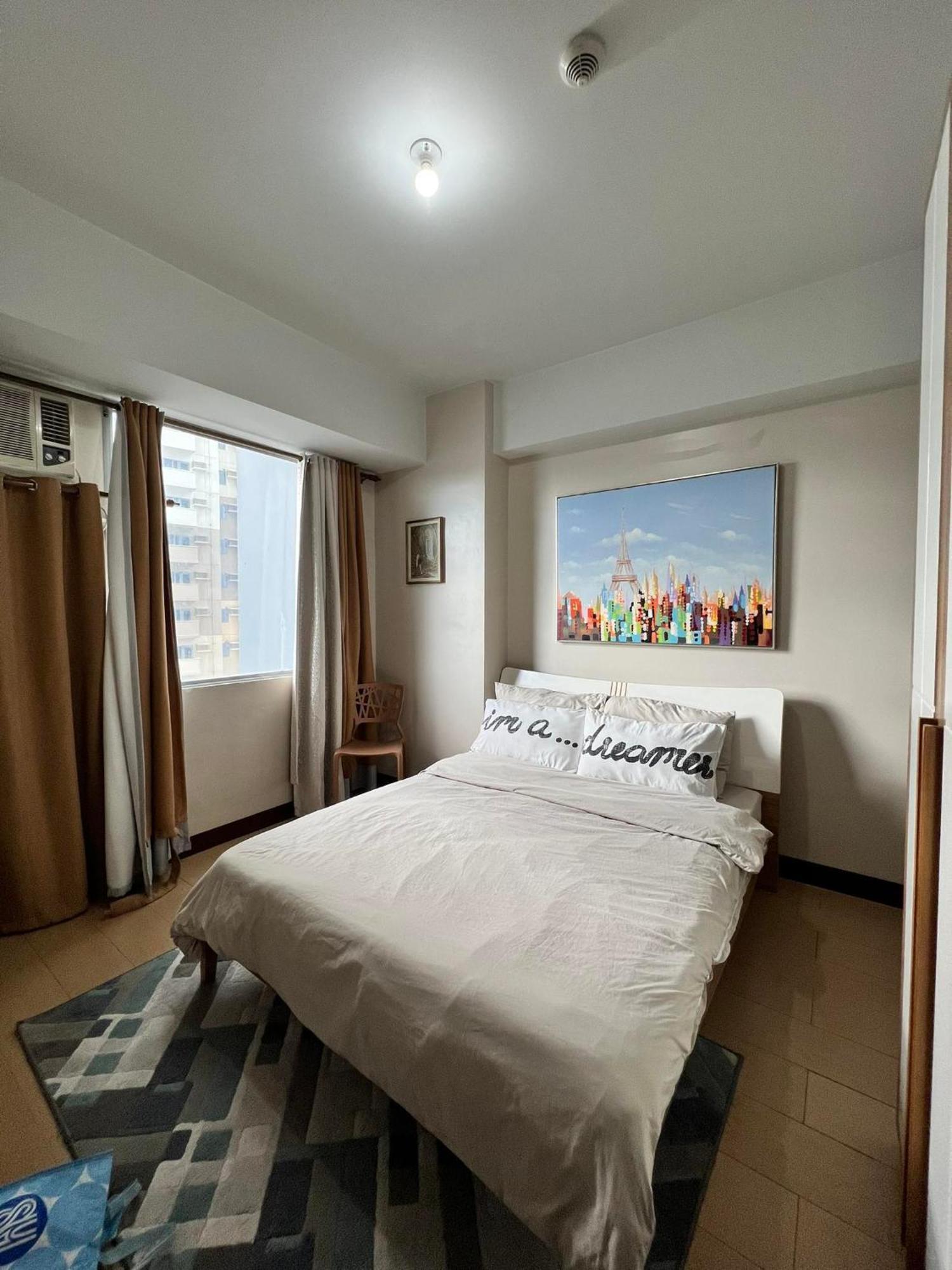 马尼拉Manhattan Heights Towerb In Araneta Cubao 5Mins Walk To Smart Araneta公寓式酒店 外观 照片